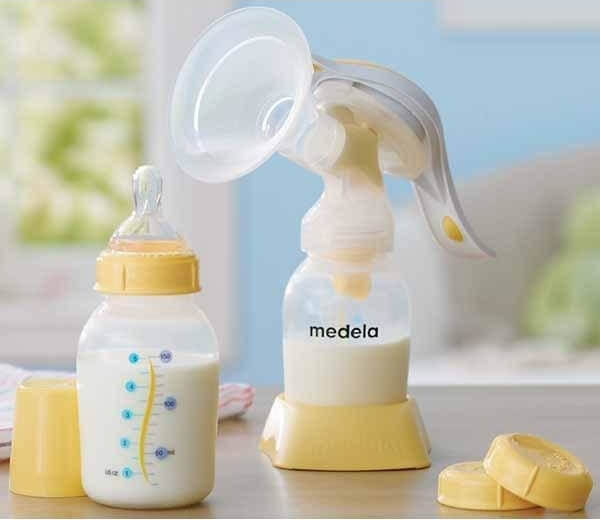 Máy hút sữa bằng tay Medela